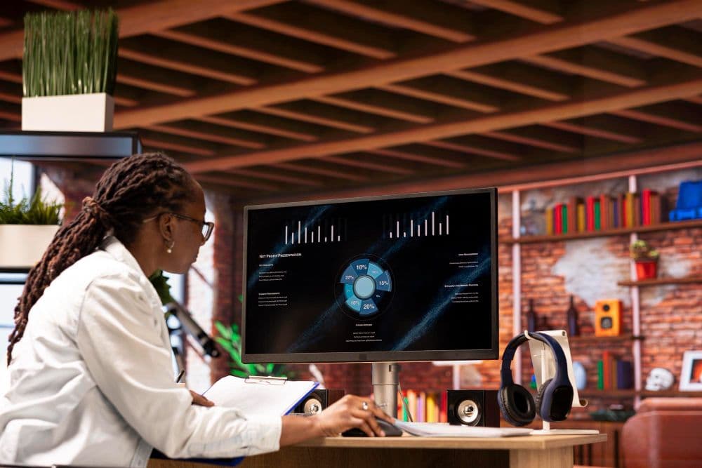 Dashboard HealthTrack Pro - analytics médicale temps réel